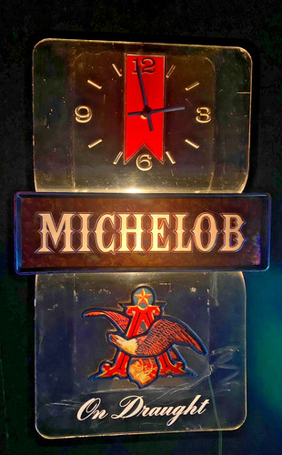 Vintage michelob lighted clock - michelob,
