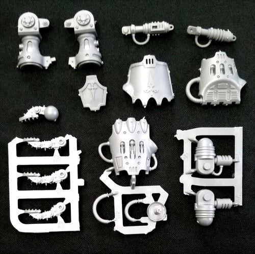 40k thunderstrike gauntlet - 40k,