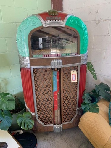 Rock ola jukebox - machine, 1947