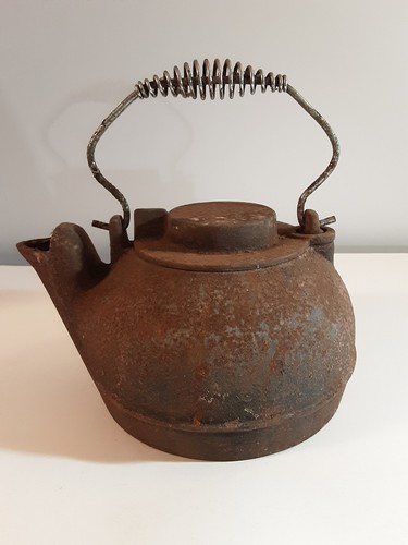 Antique lodge cast - cast, iron