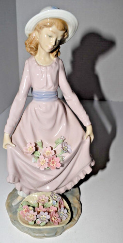 Lladro daisa 1978 figurine - daisa,