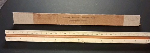 Vintage triangular white edge - vintage,