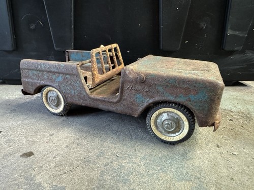Vintage 1960s nylint ford - vintage,