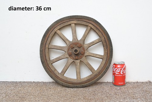 Vintage old wooden - market, cart
