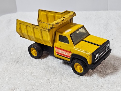Vintage tonka yellow - vintage,