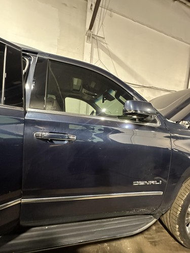 Used front right door - door, assembly