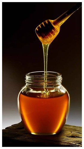 Pure natural raw bee - raw, honey