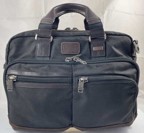 Tumi alpha bravo - alpha,