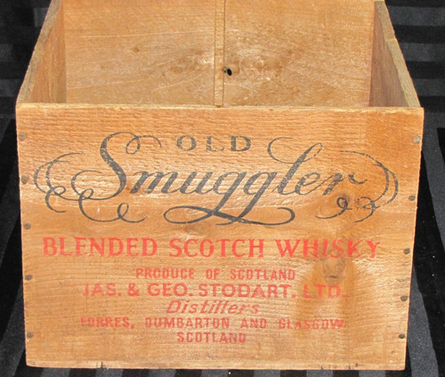 Old smuggler blended scotch - old,