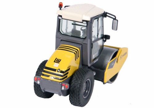 Hamm h7i roller - 1:50,