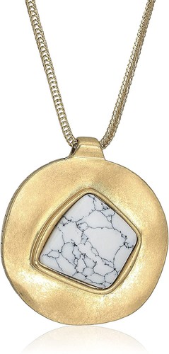 The sak semi - sak, semi-precious