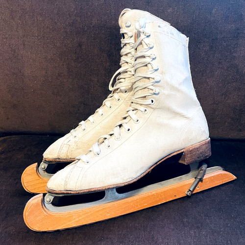 Vintage womens ice skating - vintage,