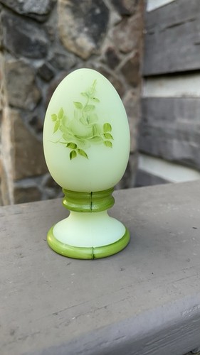 Fenton egg stand custard - fenton,, stand,
