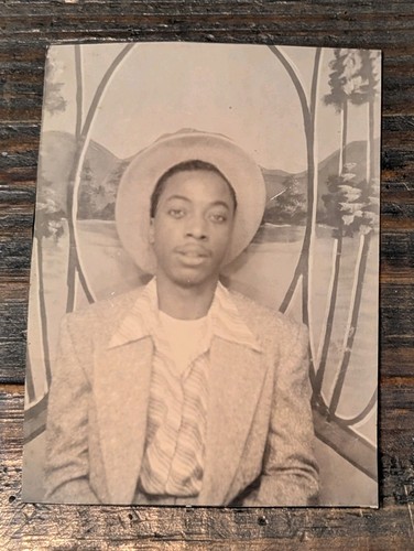 Vintage arcade photo - vintage, booth