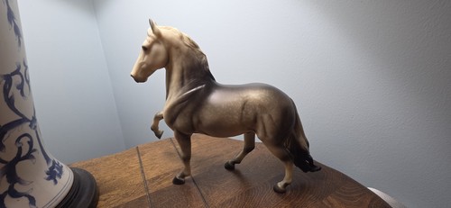 Breyer 576 peruvian - breyer,