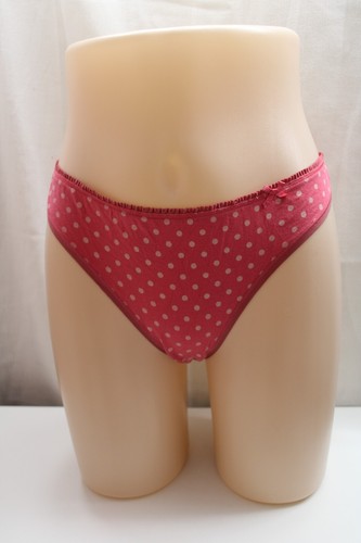 Women pink polka - polka, saint