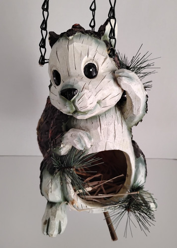 Vtg bird house squirrel yard - vtg,