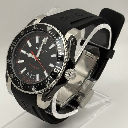 Gucci dive quartz black dial - dive,