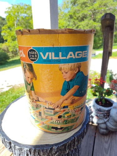 Vintage playskool village - playskool,