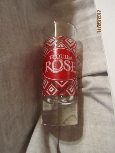 Vintage tequila rose red - vintage,