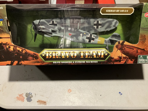 Unimax toys bravo team - team, 1:32nd