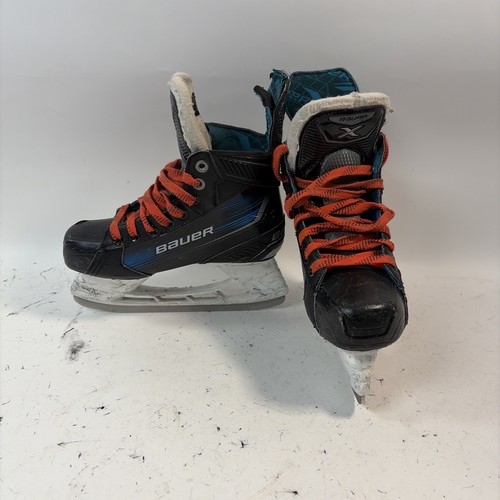 Bauer hockey skates - x,