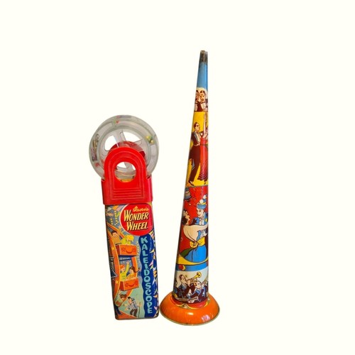 Vintage tin toys wonder - vintage,