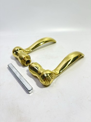 Solid polished brass storm - polished,