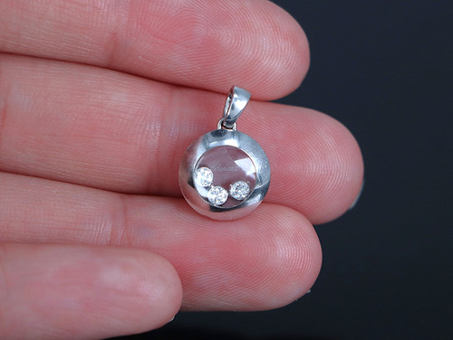 050 18k white gold - white,