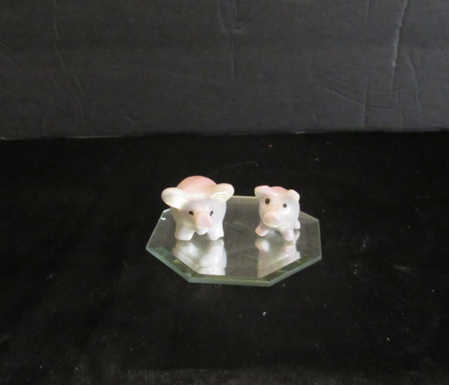 Vintage porcelain pink - pink, pigs