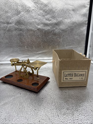 Vtg warranted accurate england - warranted,
