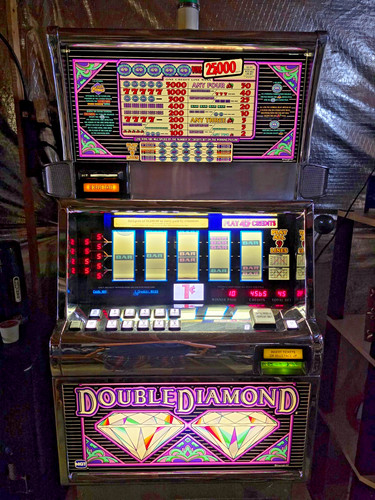Igt s2000 slot machine - igt,