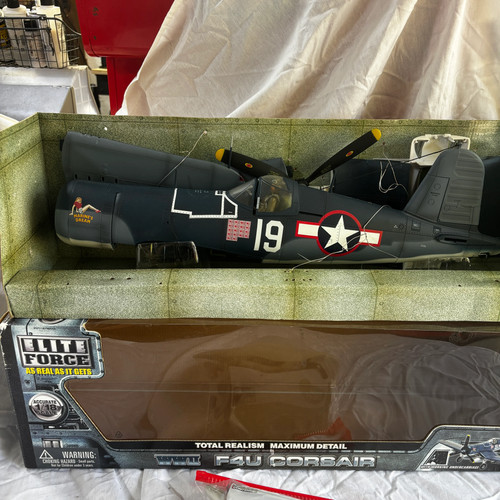 Motorworks f4u corsair - f4u, "white