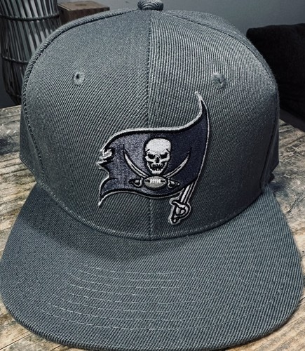 Tampa bay buccaneers hat - bay,