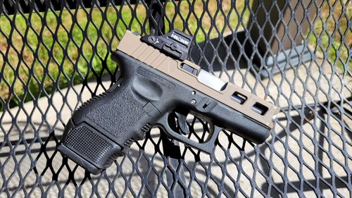 Magazine sleeve adapter for - magazine, sleeve/adapter