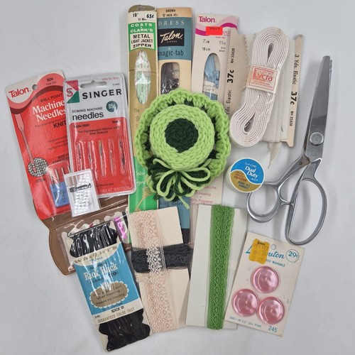 Vintage sewing lot button - sewing,