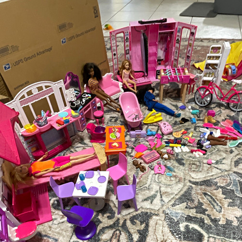 Barbie dollhouse furniture lot - barbie,