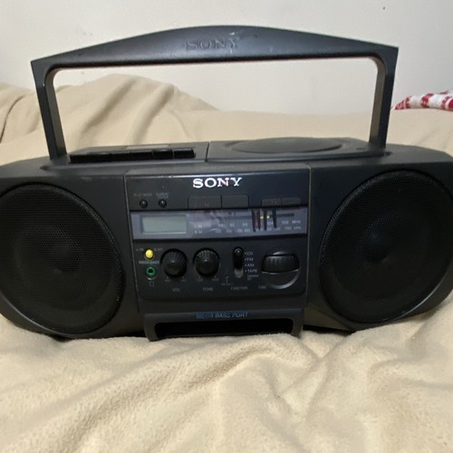 Sony mega bass port - bass, am/fm
