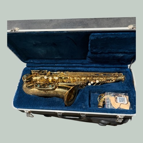 Alto saxophone gold lacquer - alto,
