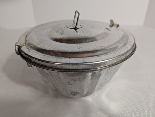 Vintage tin aluminum - vintage,