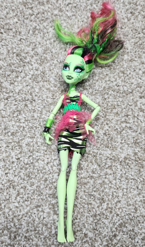 Monster high doll zombie shake - doll,