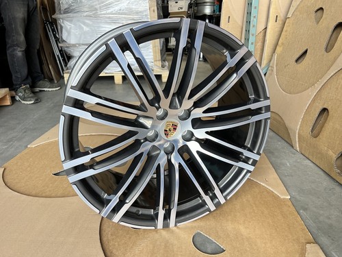 New factory porsche macan - new,
