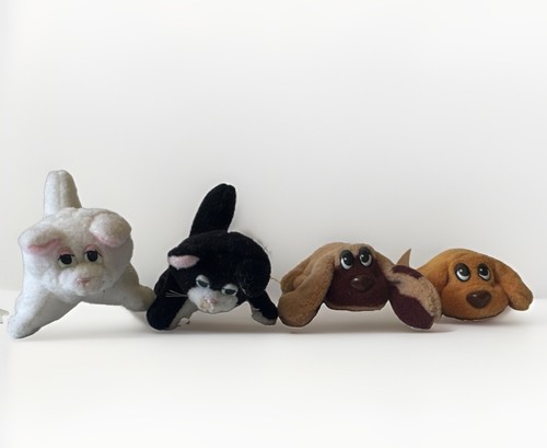 Vintage 1996 pound puppies - 4,