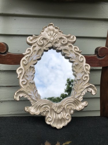 Vtg resin rococo - vtg, style