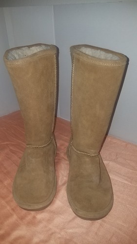 Camel colered bear - camel, boots