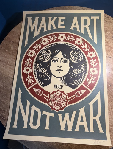 Obey giant shepard fairey - obey,