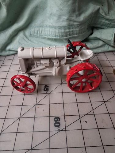 1917 fordson model - model, tractor
