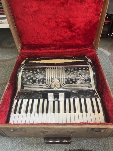 Enrico roselli accordion - enrico,