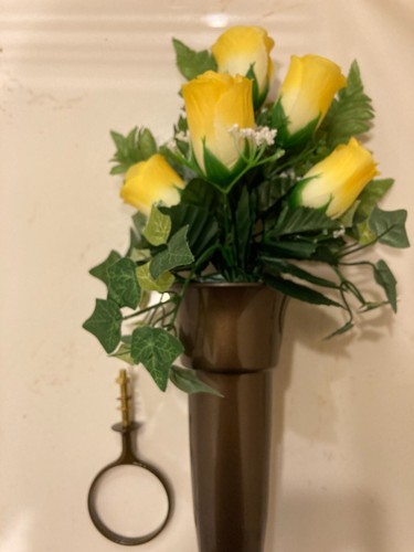 Crypt mausoleum vase - mausoleum,