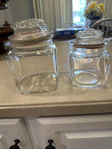 Vtg clear glass square - clear,